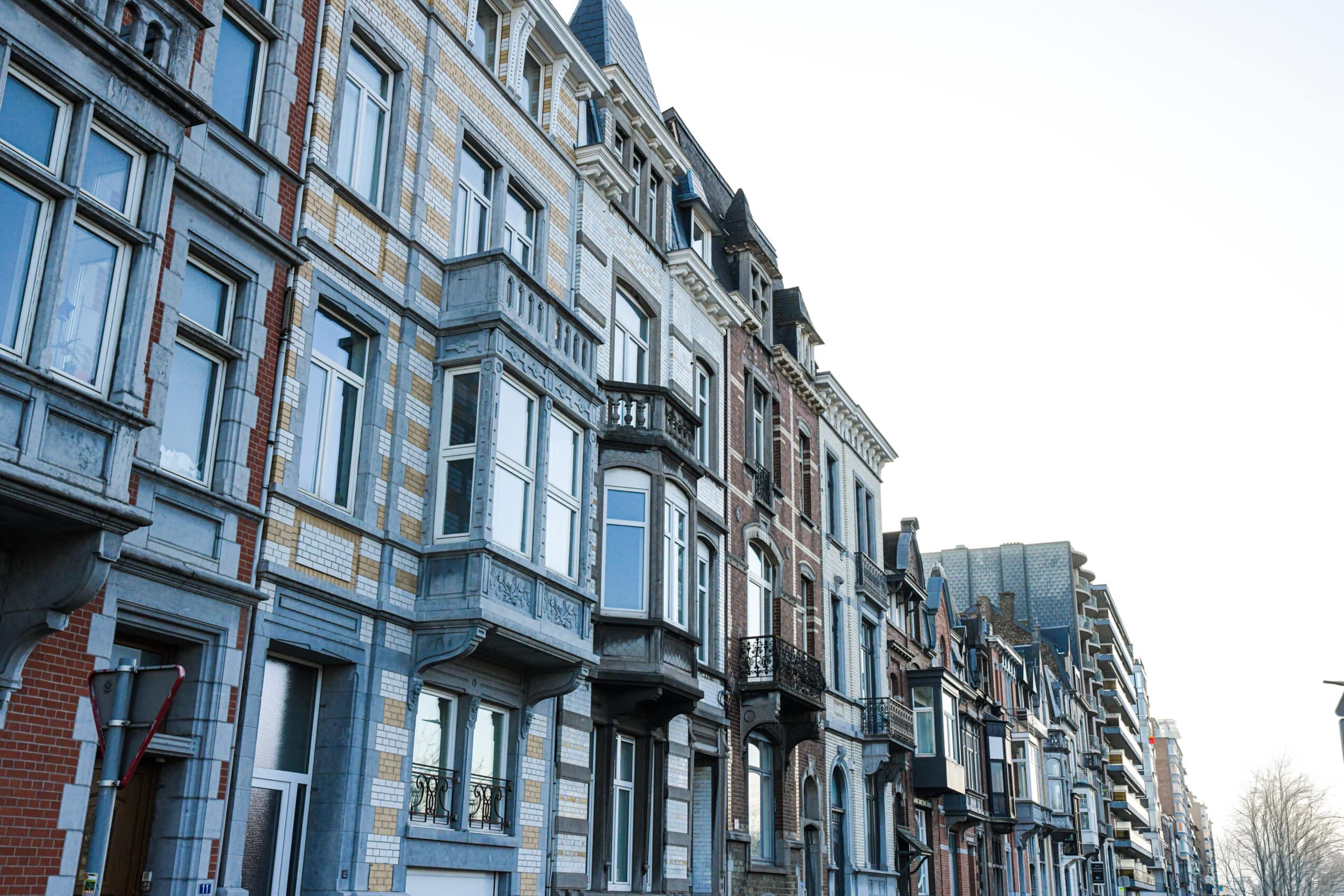 Gestion locative et immobilière sur le terrain, à l’écoute des besoins du propriétaire, chez MIRROR Immobilier à Liège